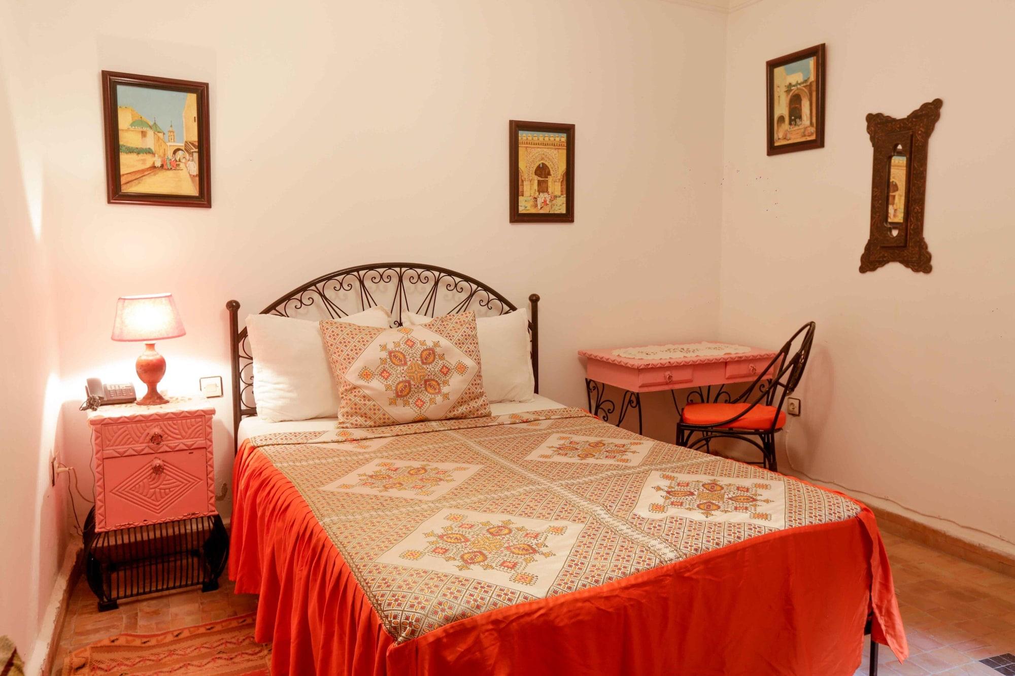 Riad Al Khansaa Εσαουίρα Εξωτερικό φωτογραφία
