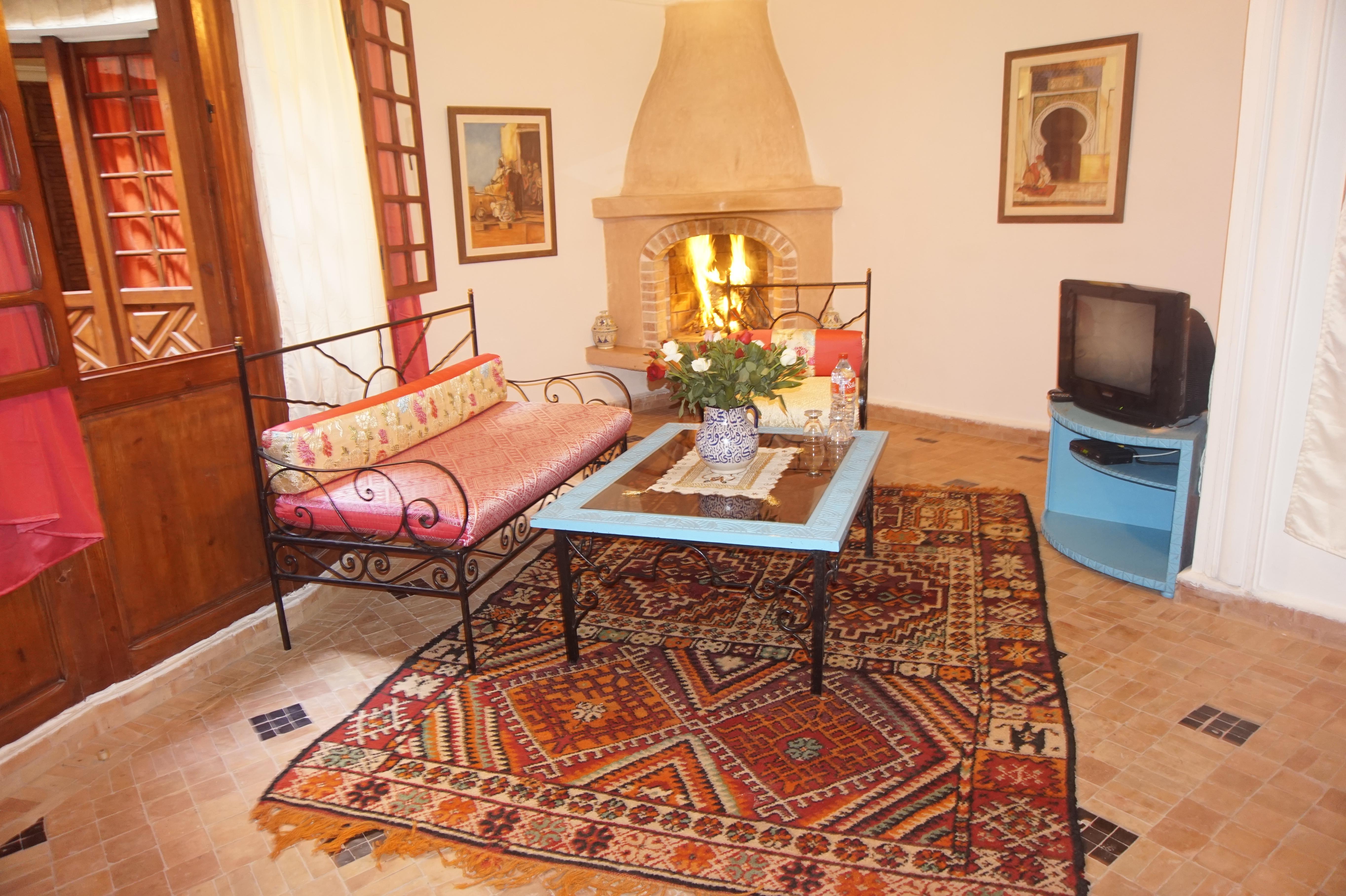 Riad Al Khansaa Εσαουίρα Εξωτερικό φωτογραφία