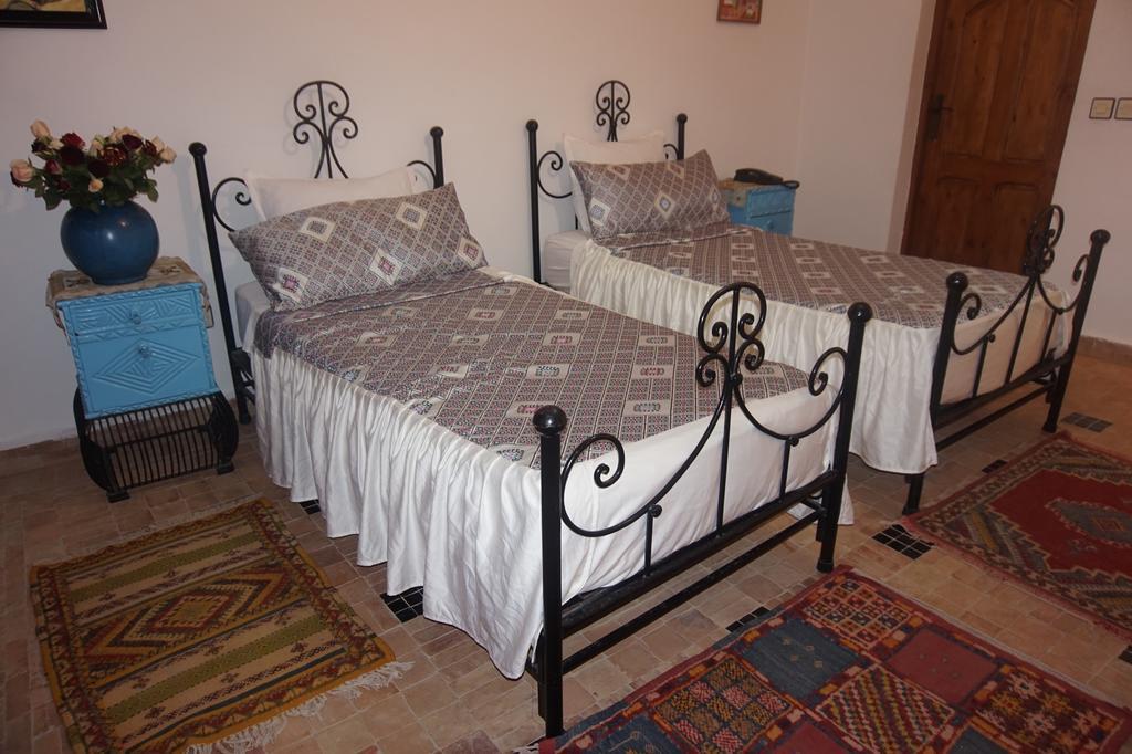 Riad Al Khansaa Εσαουίρα Εξωτερικό φωτογραφία
