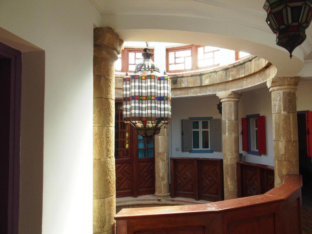 Riad Al Khansaa Εσαουίρα Εξωτερικό φωτογραφία